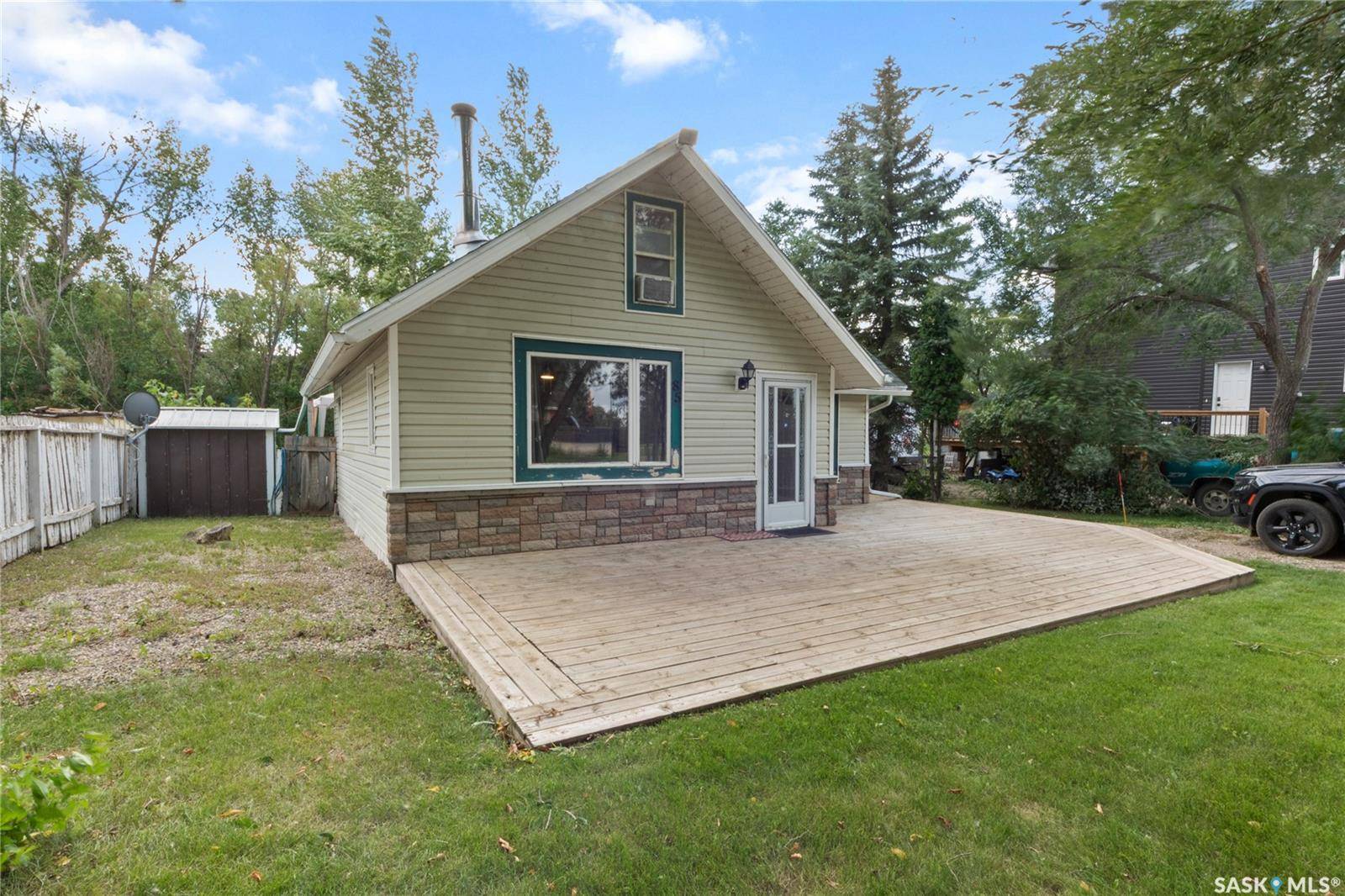 Shields, SK S0K 1K0,85 Procter DRIVE