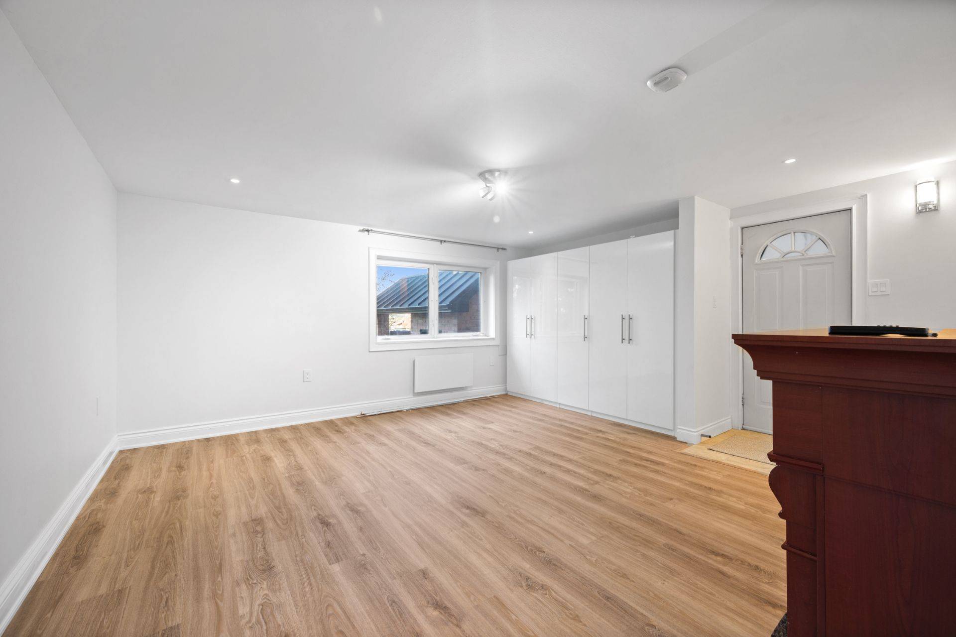 Toronto W02, ON M6S 4L3,172 Humbercrest BLVD #Lower