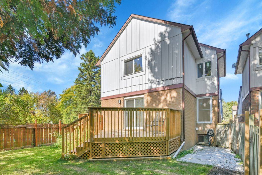 Hunt Club - South Keys And Area, ON K1T 1W5,54 Greenboro CRES