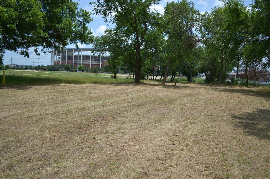 Waco, TX 76704,815 East Plum Street