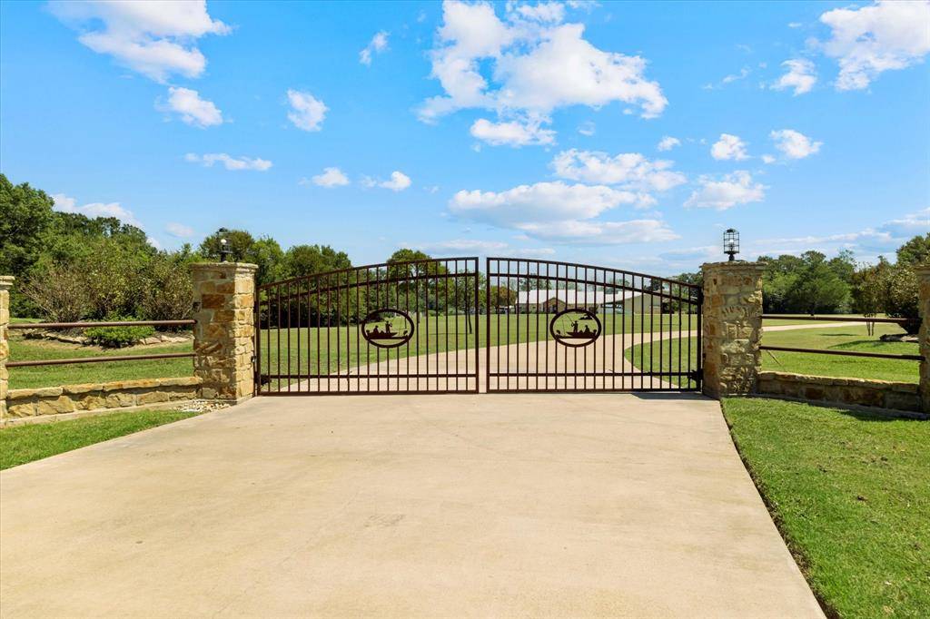 East Tawakoni, TX 75472,111 Daves Landing