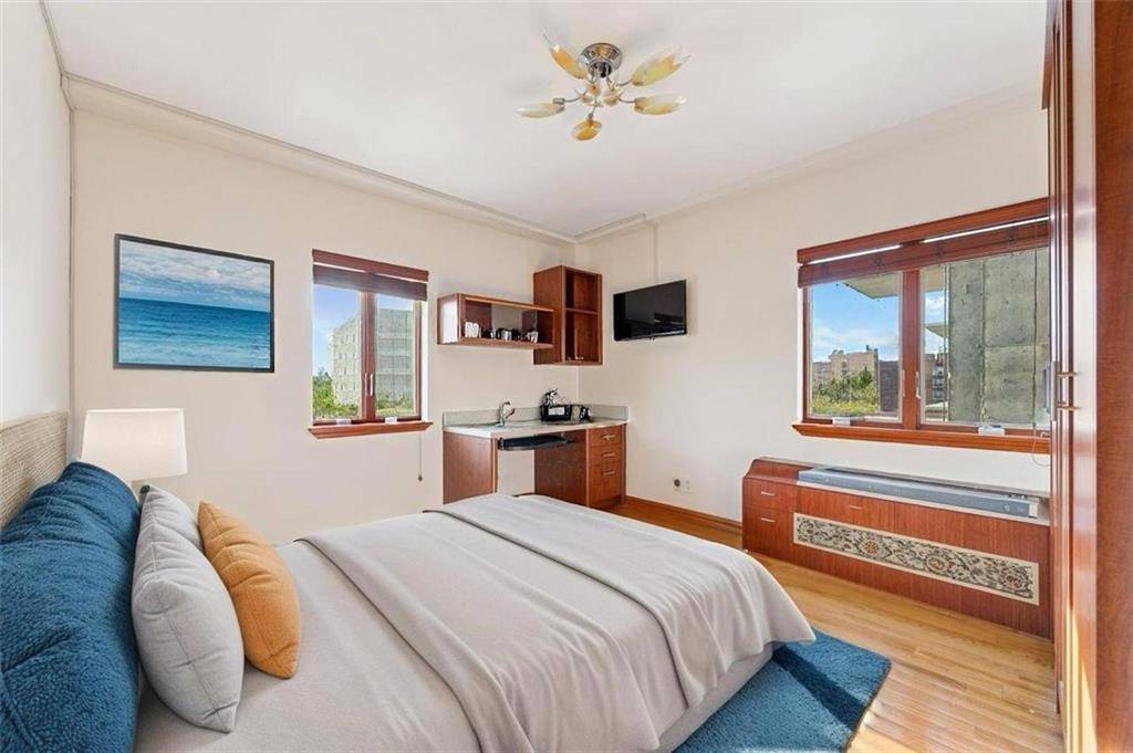 Brooklyn, NY 11235,2964 Brighton 6th ST #5B