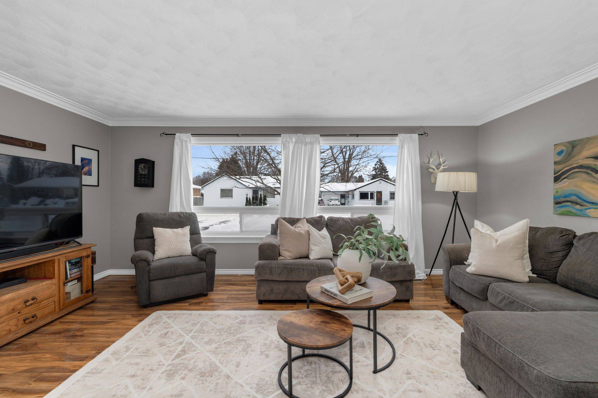 Clearview, ON L0M 1S0,232 Superior ST