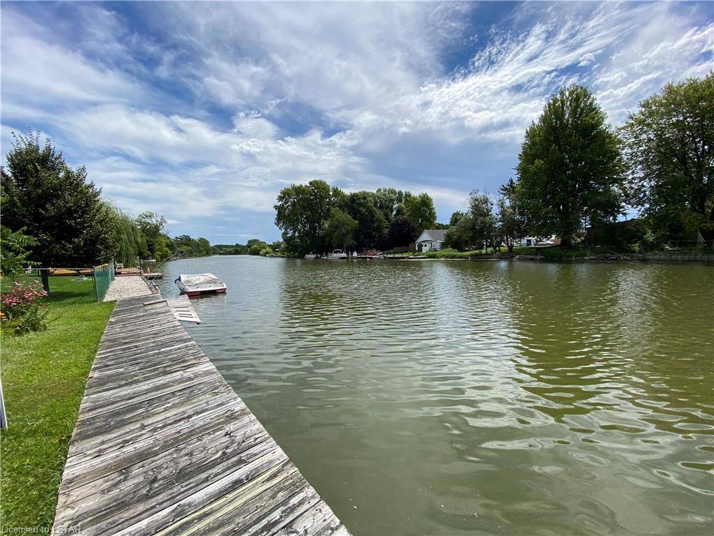 Chatham-kent, ON N8A 2A1,154 MARGARET AVE