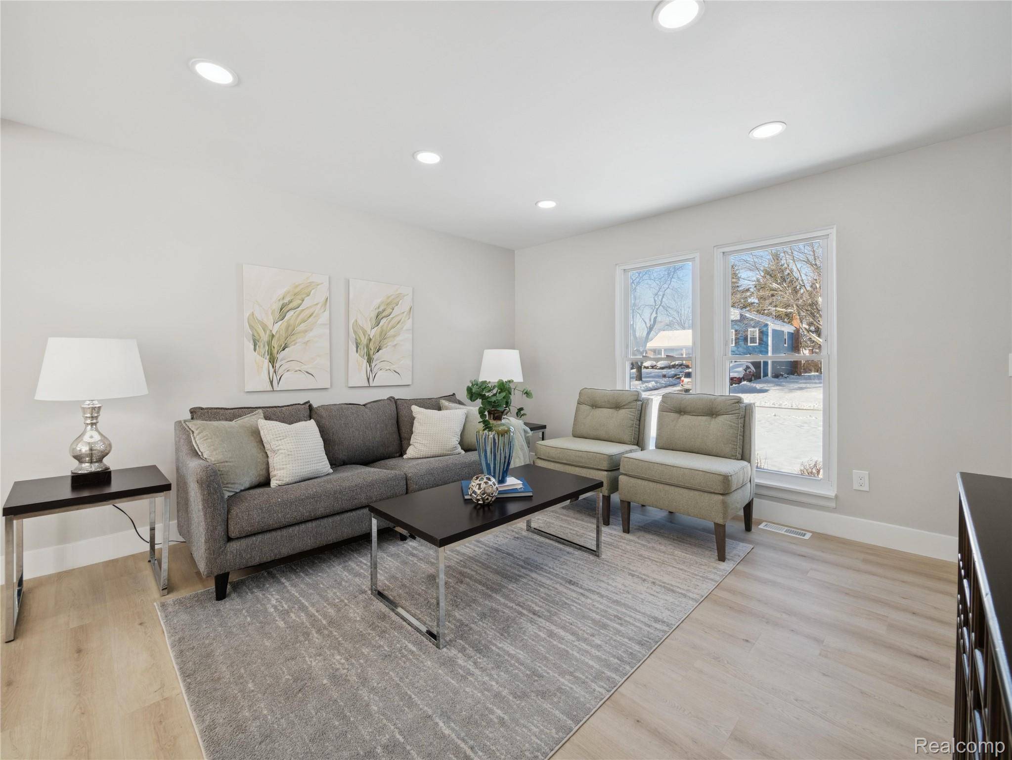 Farmington Hills, MI 48331,35041 Bunker Hill DR