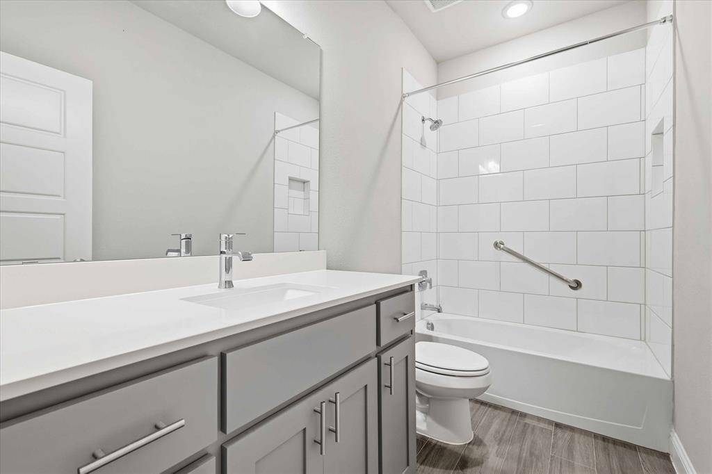 Argyle, TX 76226,2244 Knightsgate Road