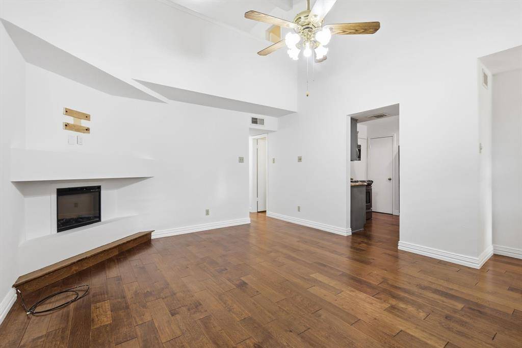 Lewisville, TX 75067,708 Creekwood Drive