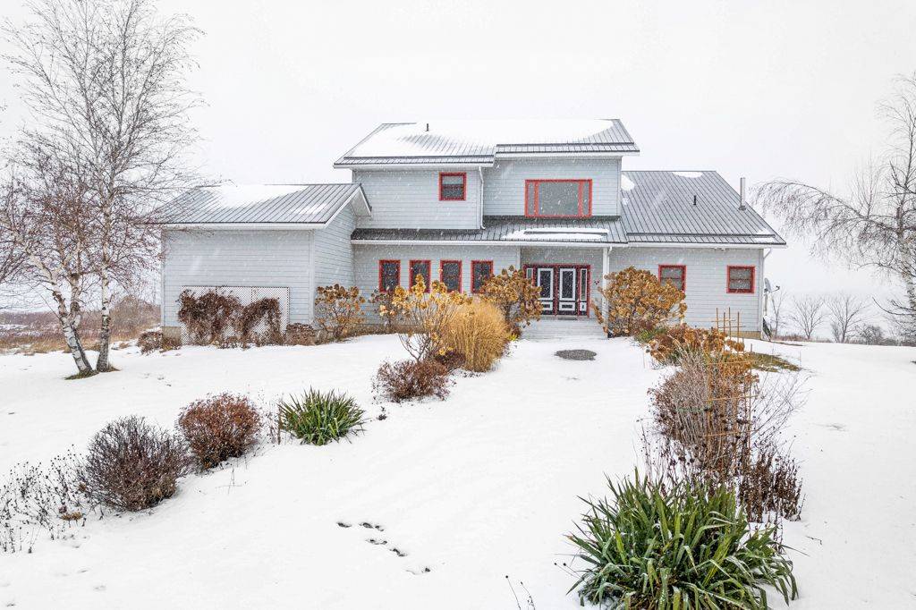 Rideau Lakes, ON K0G 1X0,9868 COUNTY ROAD 42 RD