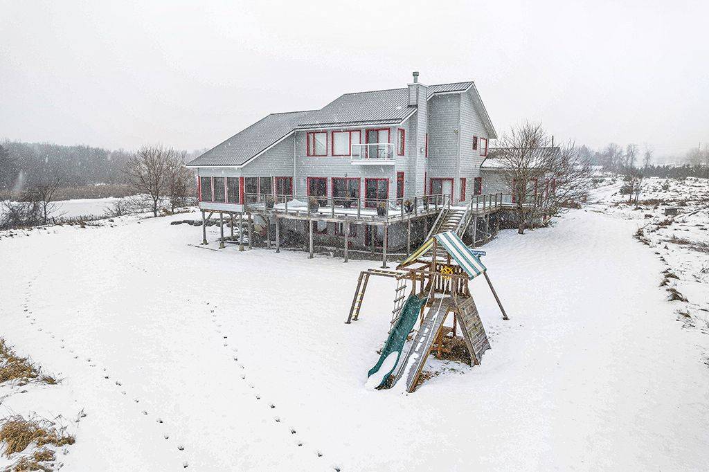 Rideau Lakes, ON K0G 1X0,9868 COUNTY ROAD 42 RD