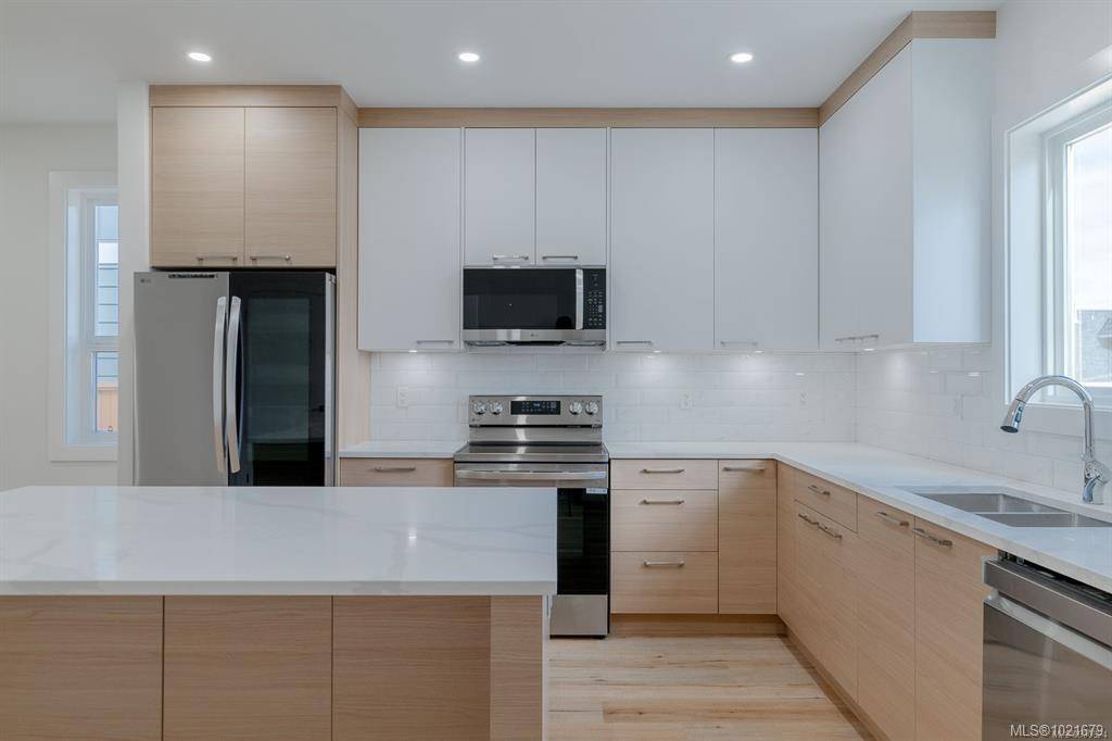 Parksville, BC V9P 0G5,472 Hampstead St