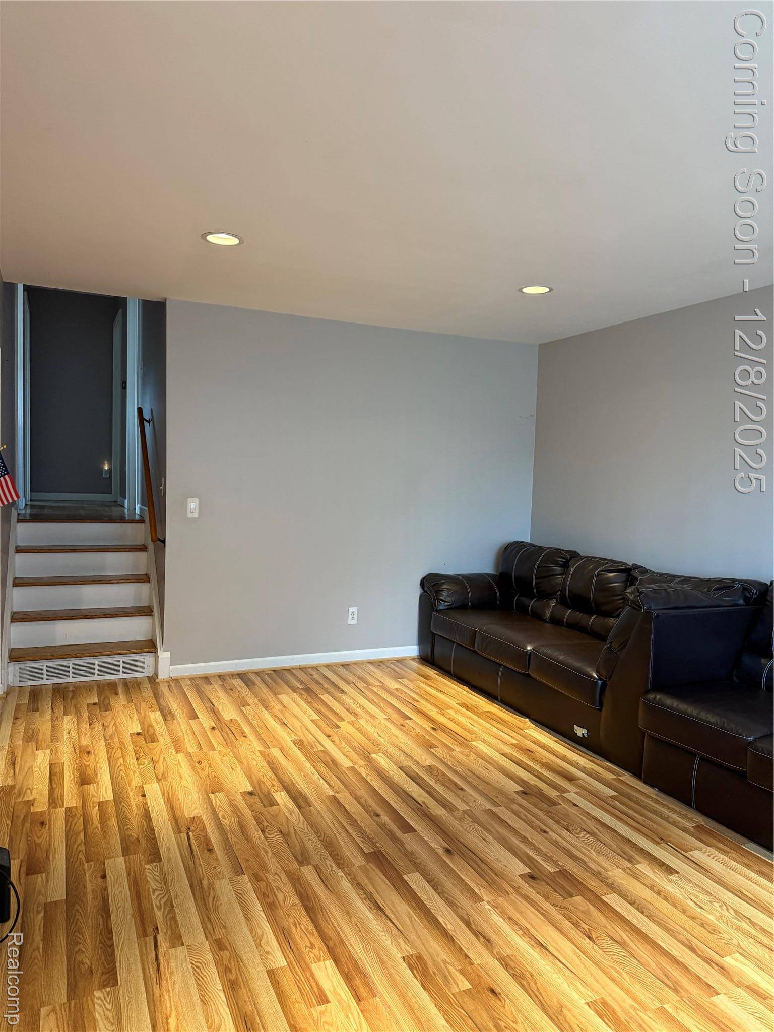 Warren, MI 48093,29091 Wagner DR