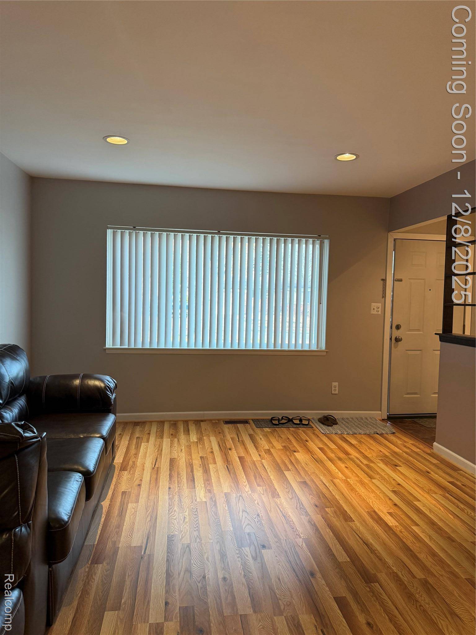 Warren, MI 48093,29091 Wagner DR