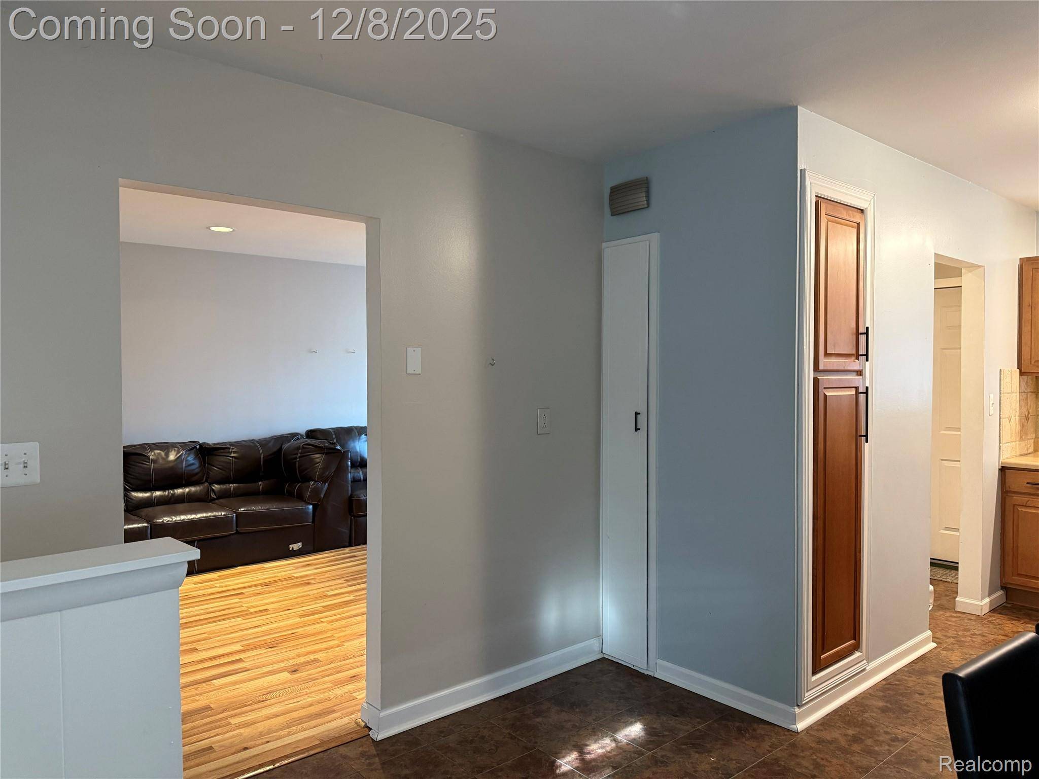 Warren, MI 48093,29091 Wagner DR