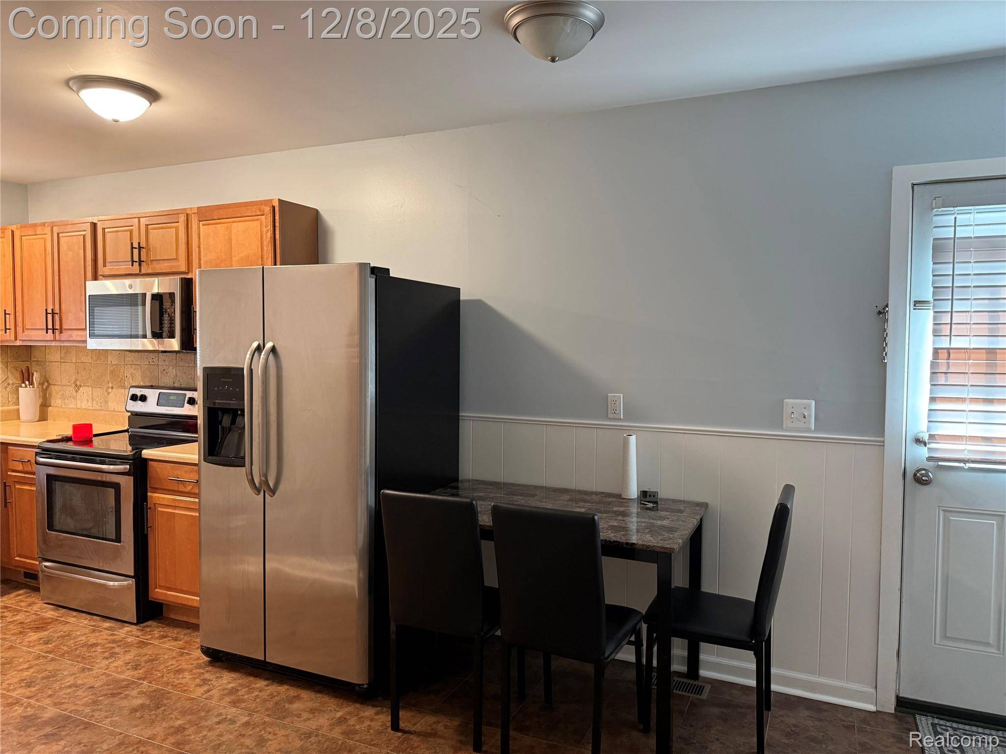 Warren, MI 48093,29091 Wagner DR