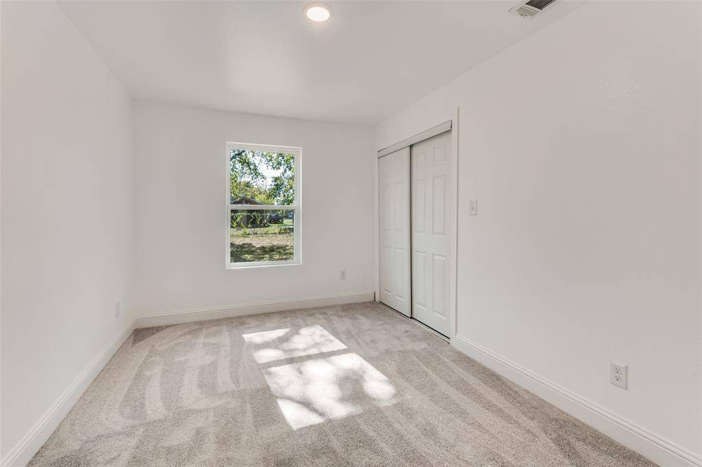 Fort Worth, TX 76119,5728 Wilkes Drive