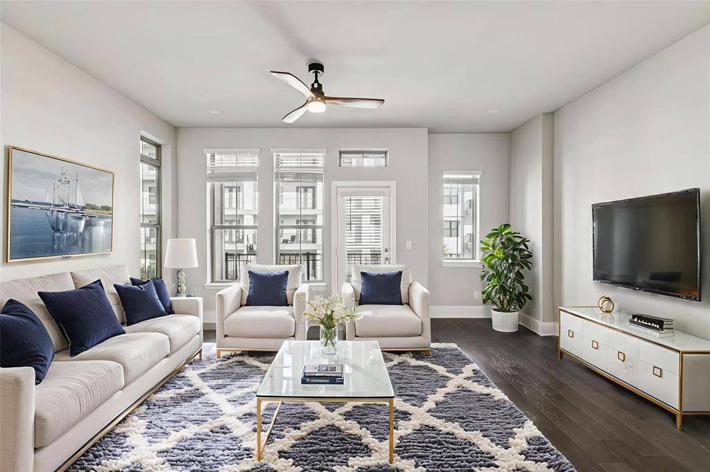 Dallas, TX 75212,1077 Tea Olive Lane