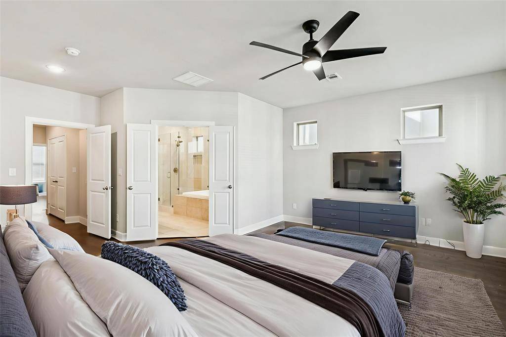 Dallas, TX 75212,1077 Tea Olive Lane