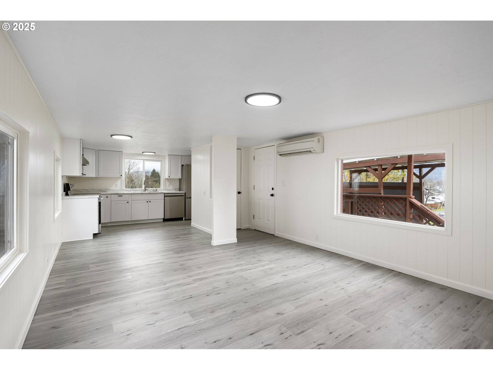 Winston, OR 97496,250 JORGEN ST