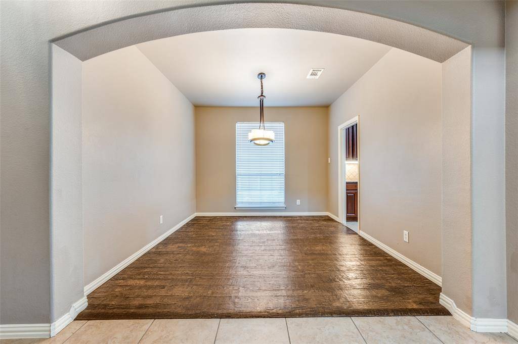 Lantana, TX 76226,1110 Central Way