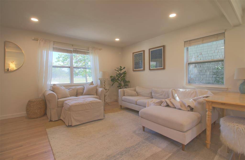 Dallas, TX 75228,2624 Lakeland Drive