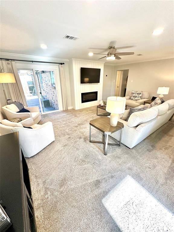 Dallas, TX 75228,8415 Hunnicut Road