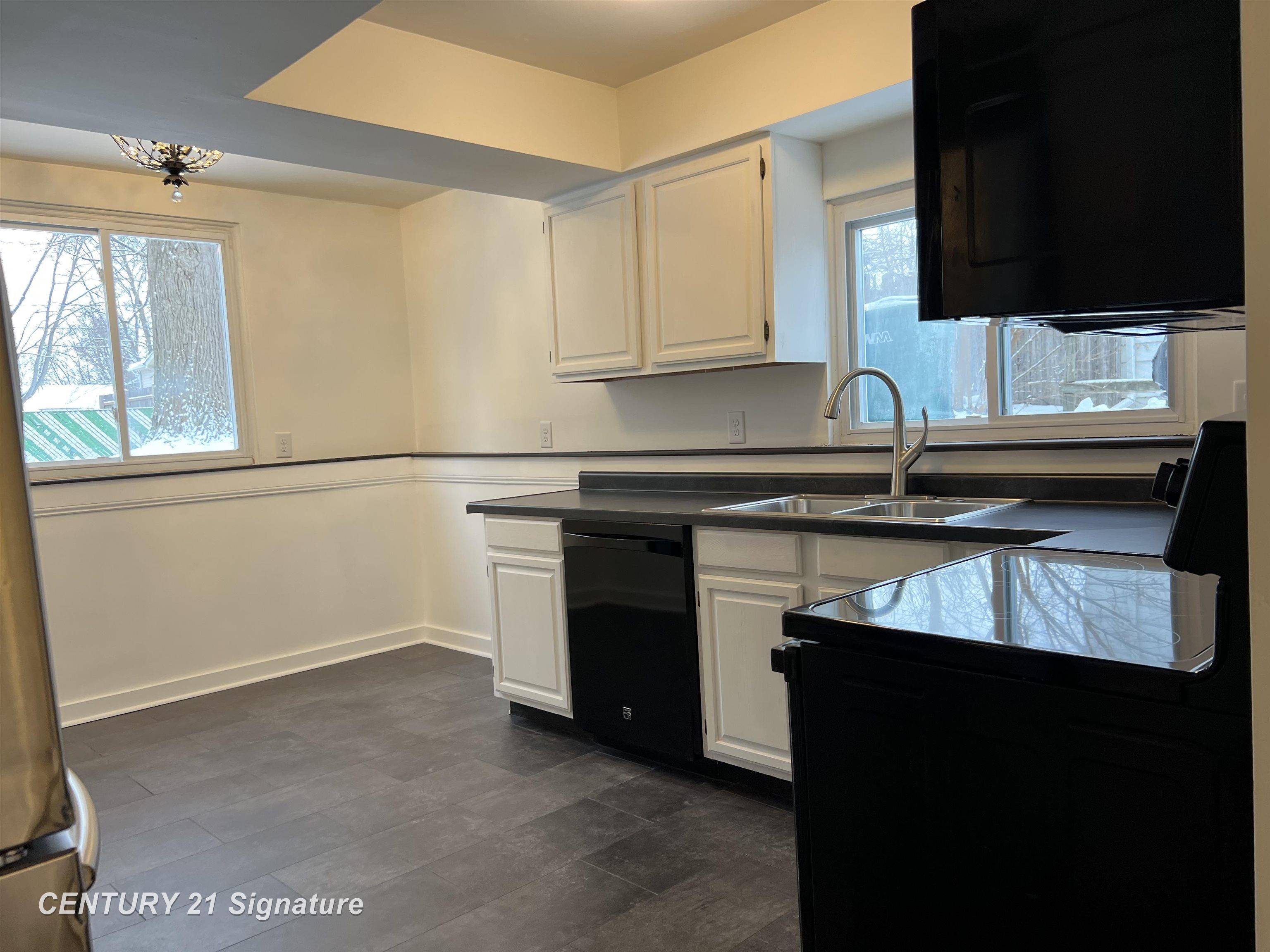 Mount Morris, MI 48458,335 Beach ST