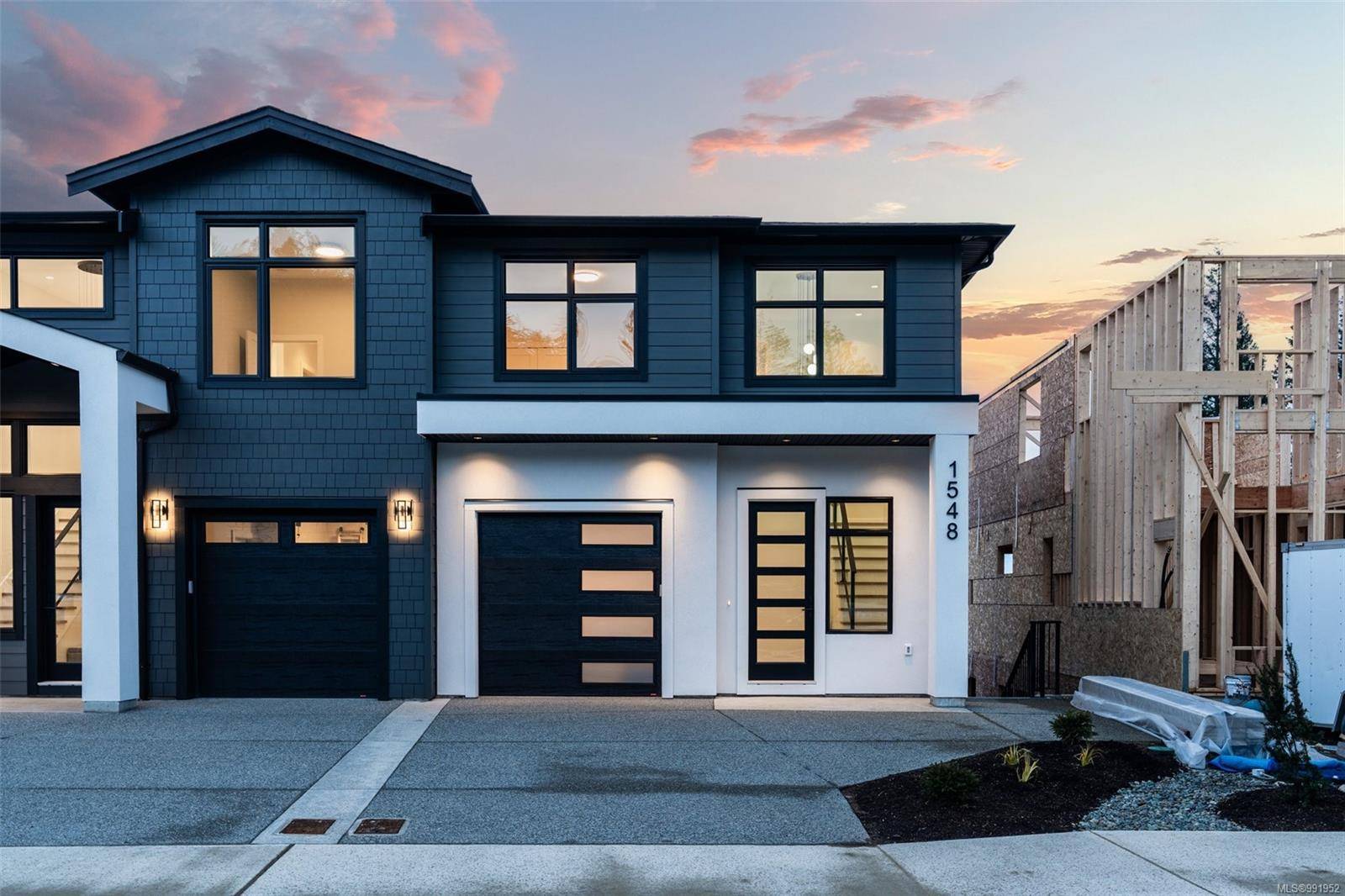 Langford, BC V9B 7A2,1548 Marble Pl