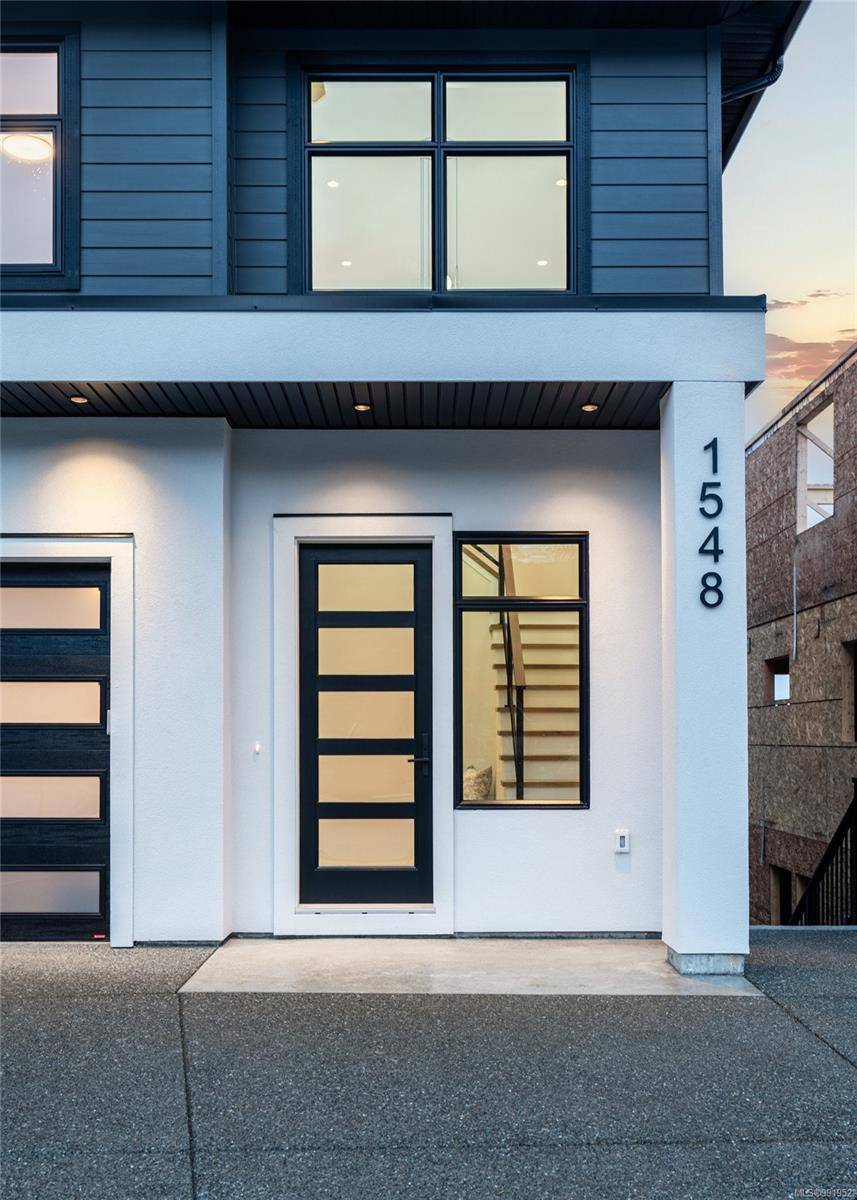 Langford, BC V9B 7A2,1548 Marble Pl