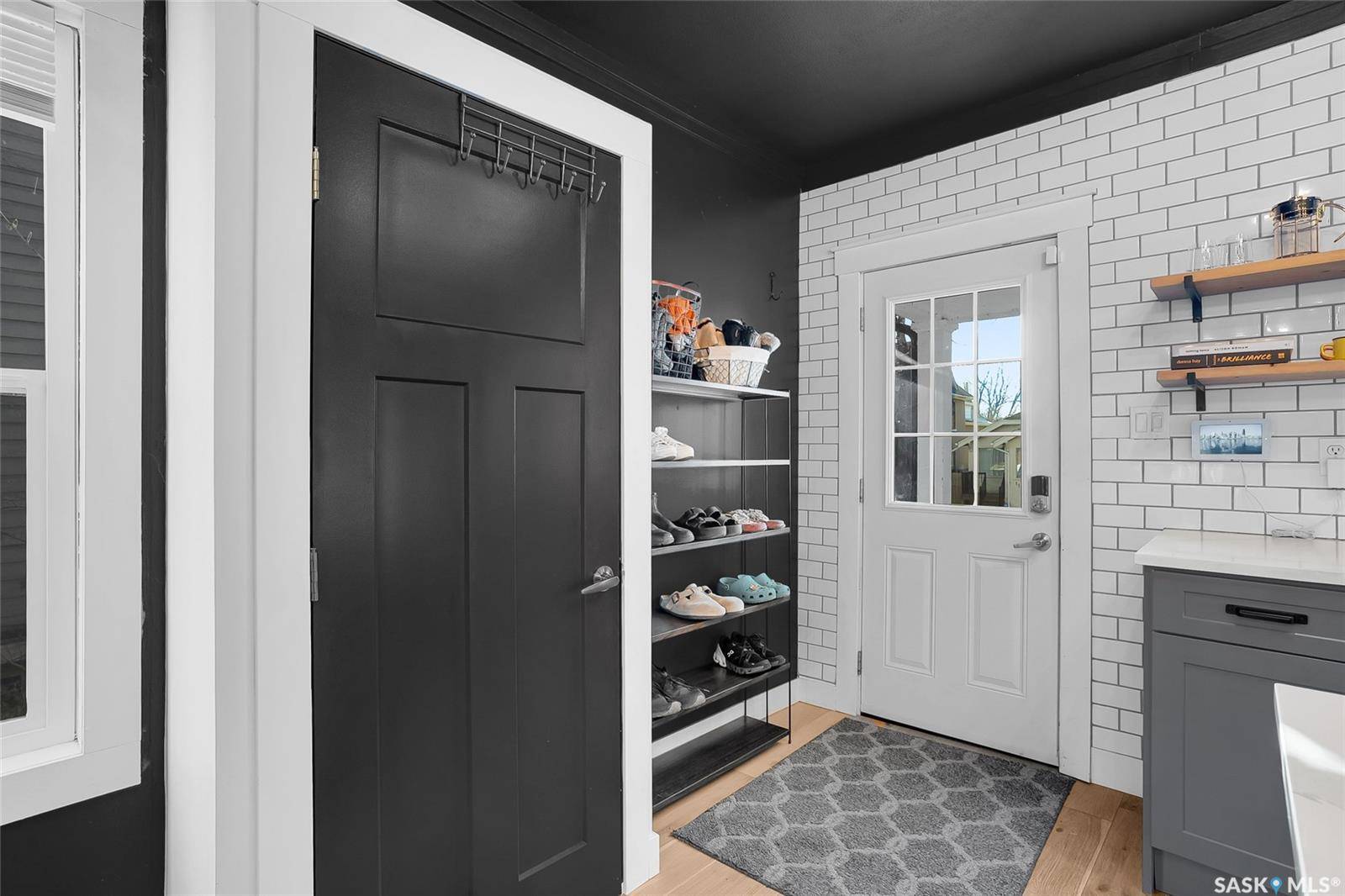 Saskatoon, SK S7L 0K2,114 28th STREET W