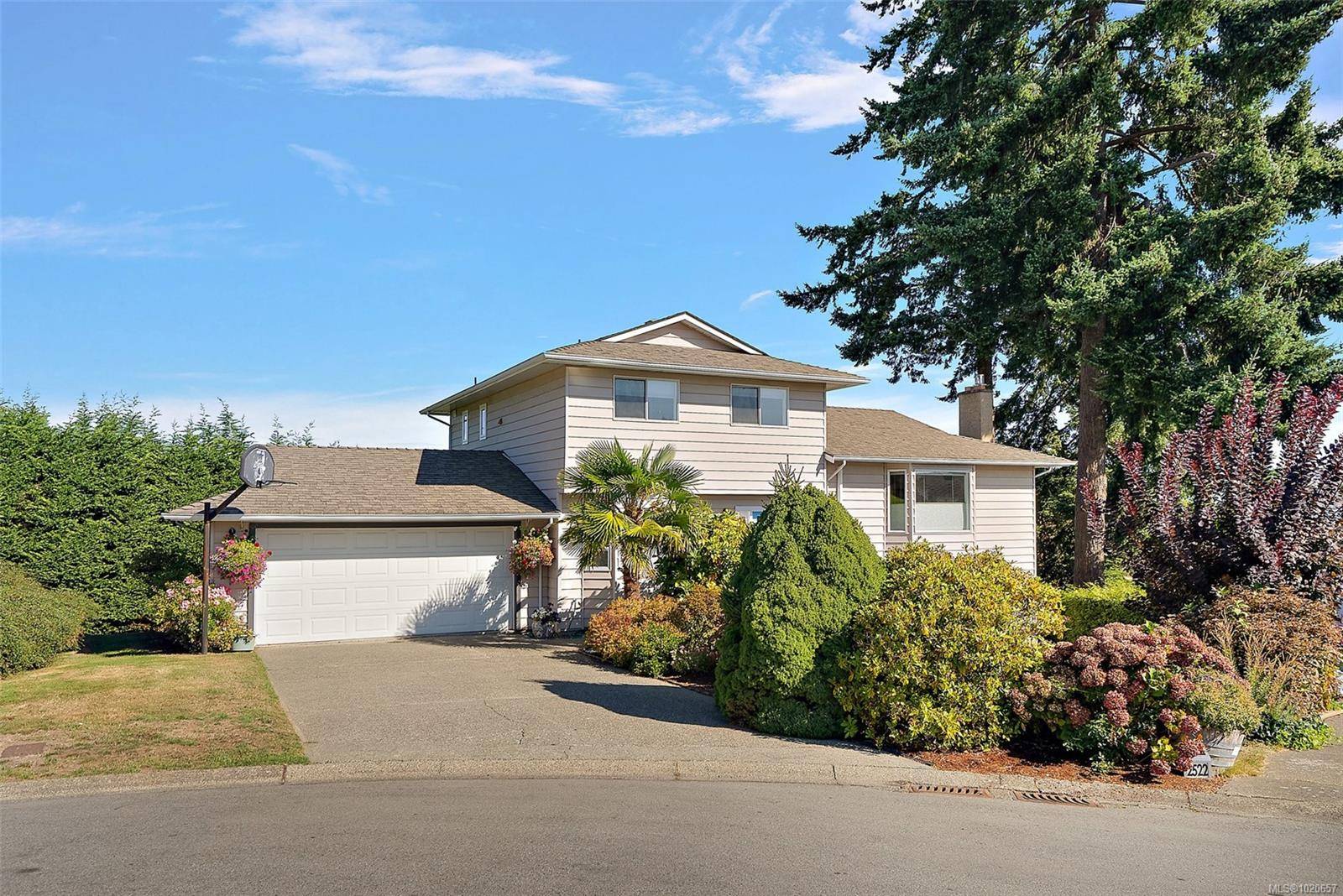 Central Saanich, BC V8Z 6Y3,2518 Monte Vista Pl