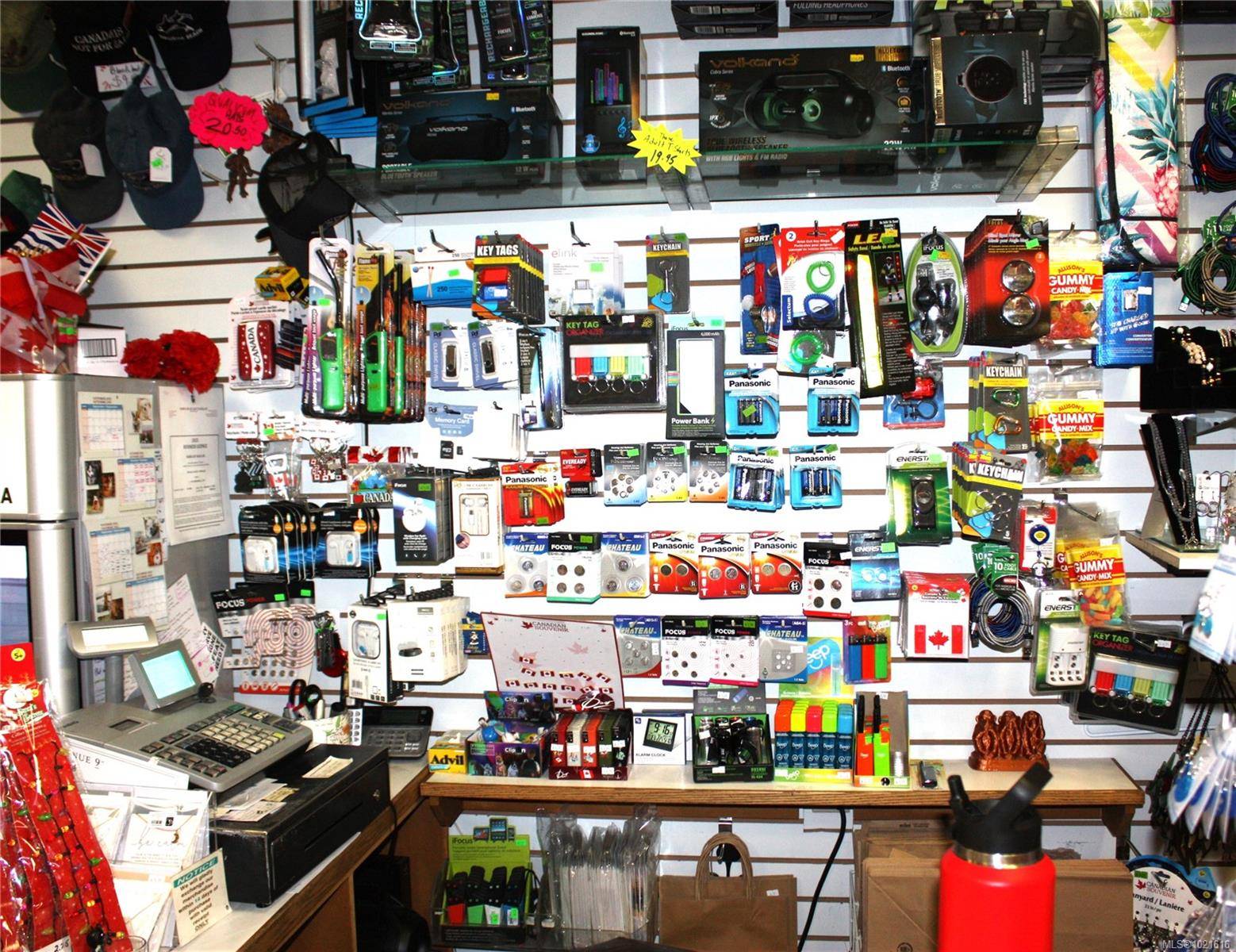 Qualicum Beach, BC V9K 1T4,691 Memorial Ave