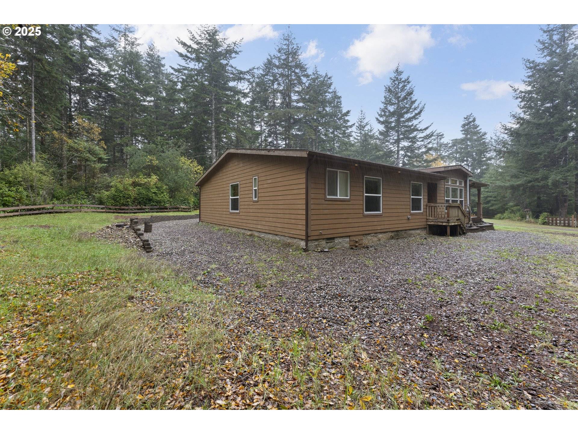 Bandon, OR 97411,87396 STEWART LN