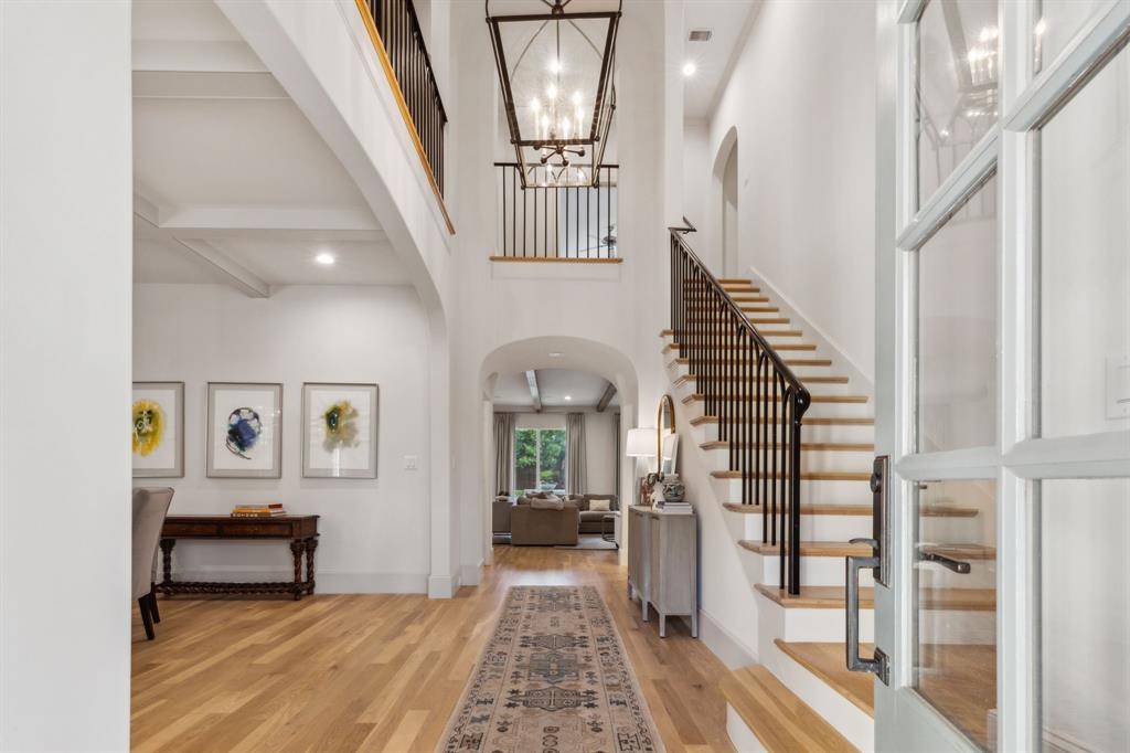 Dallas, TX 75214,6622 Blue Valley Lane