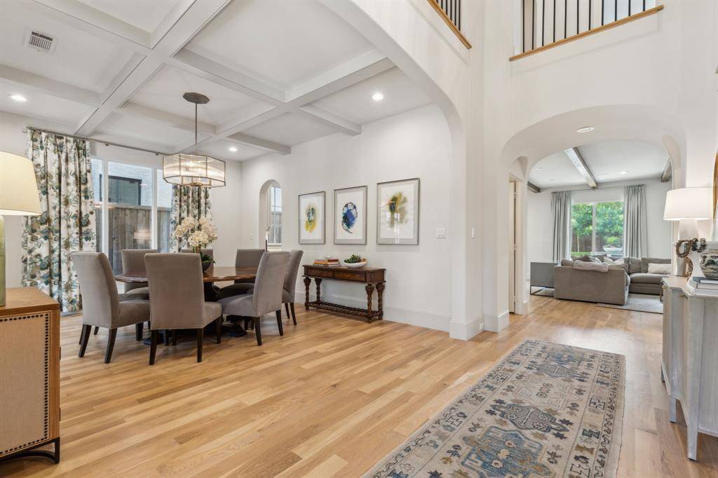 Dallas, TX 75214,6622 Blue Valley Lane