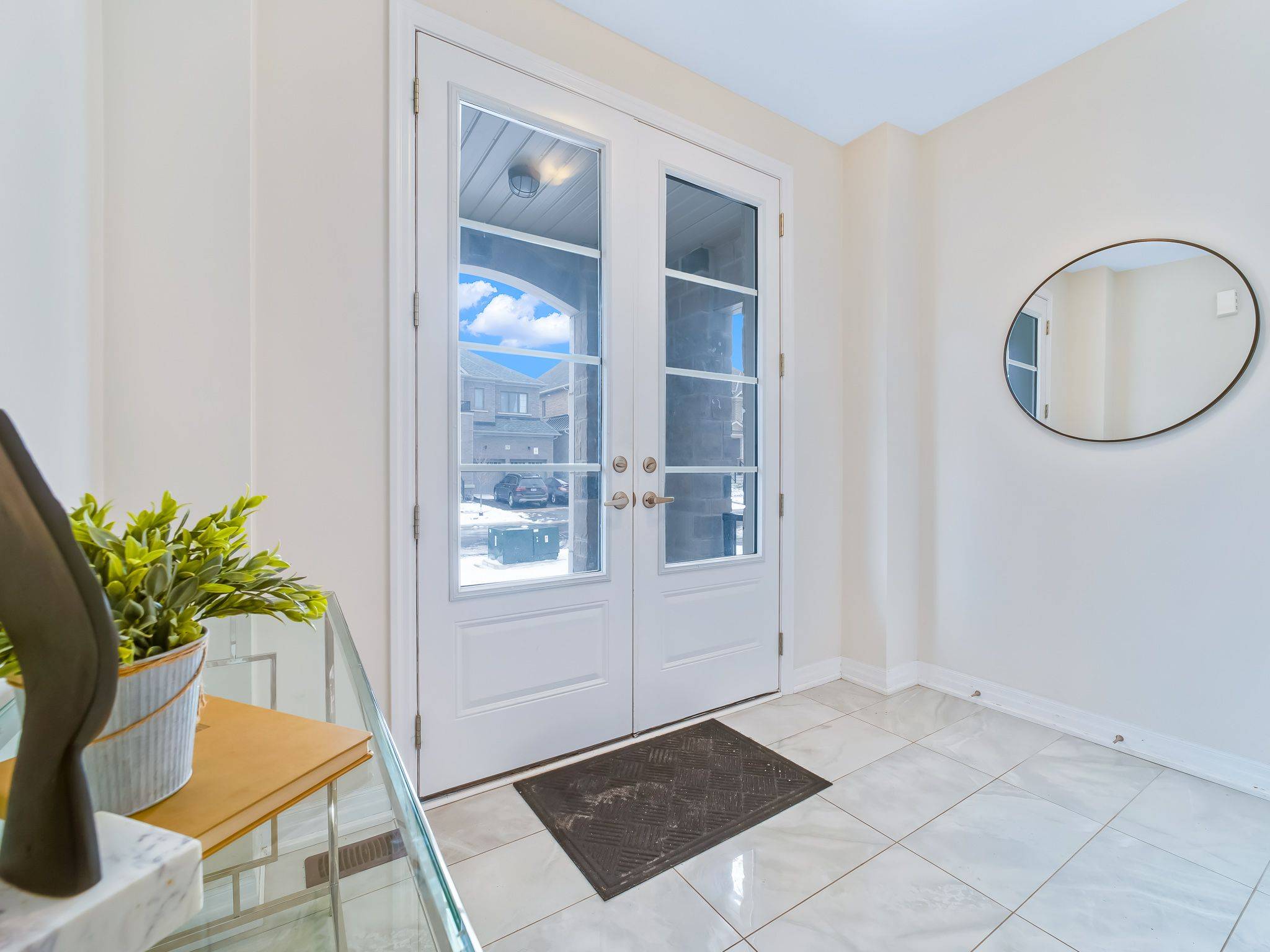 Clarington, ON L1B 0W7,79 Ed Ewert AVE