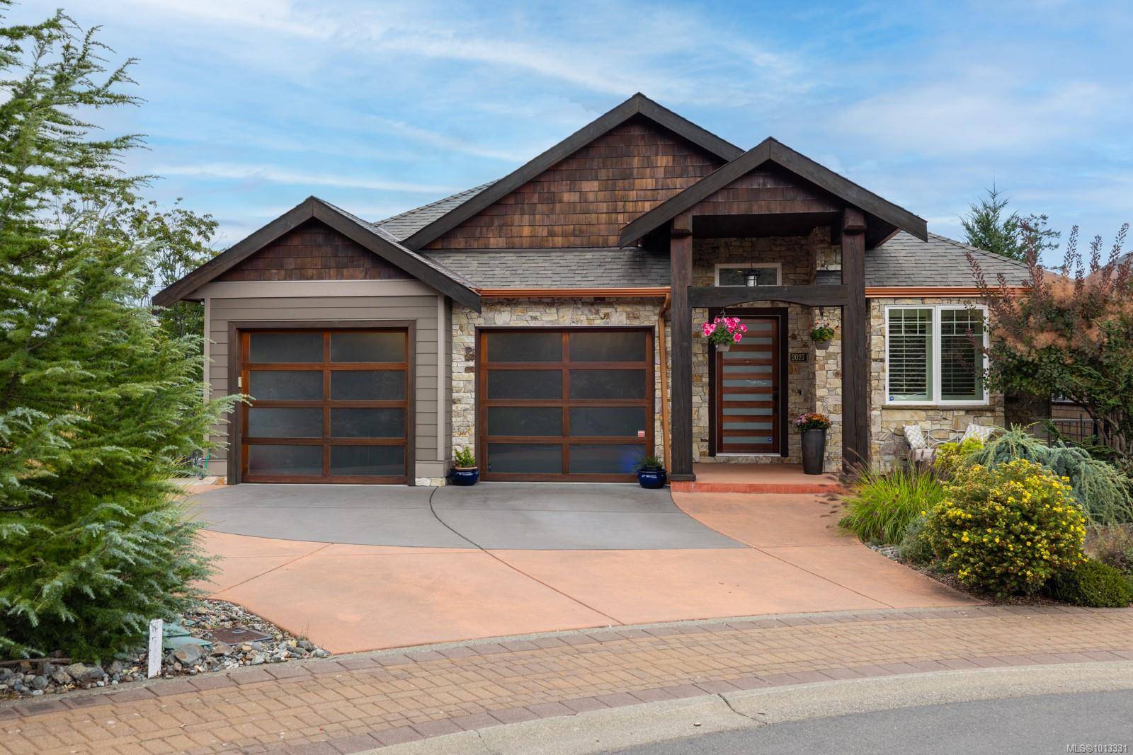 Langford, BC V9B 6V2,2027 Hedgestone Lane