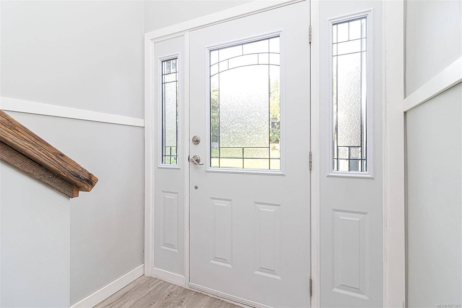 North Saanich, BC V8L 1C2,1991 Dean Park Rd