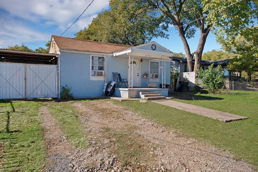 Fort Worth, TX 76106,3209 Prairie Avenue