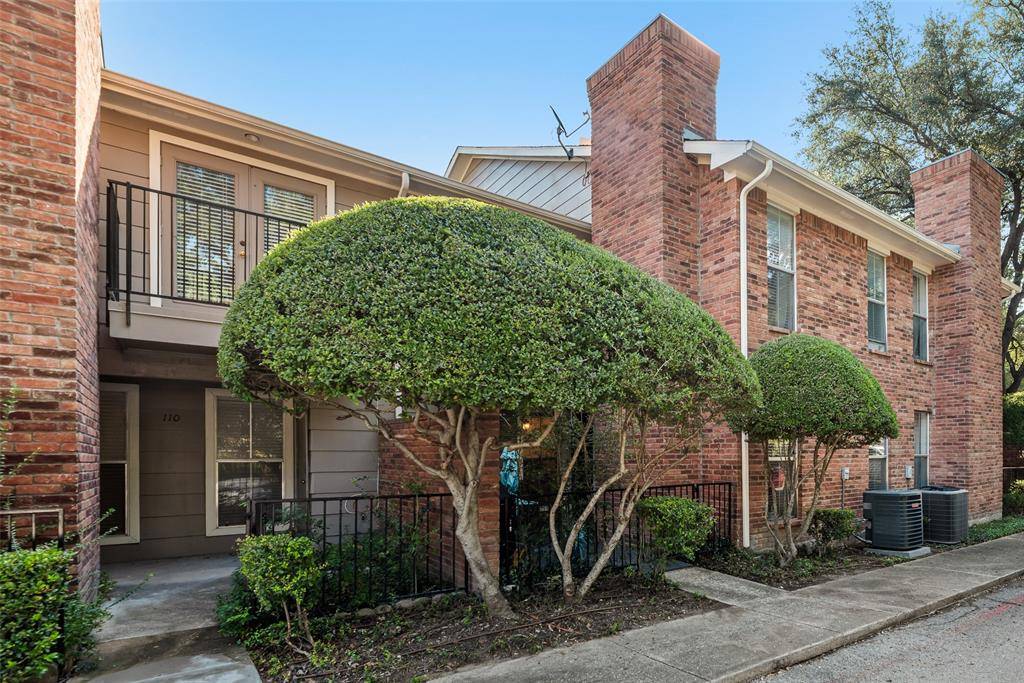 Dallas, TX 75231,7510 Holly Hill Drive #111