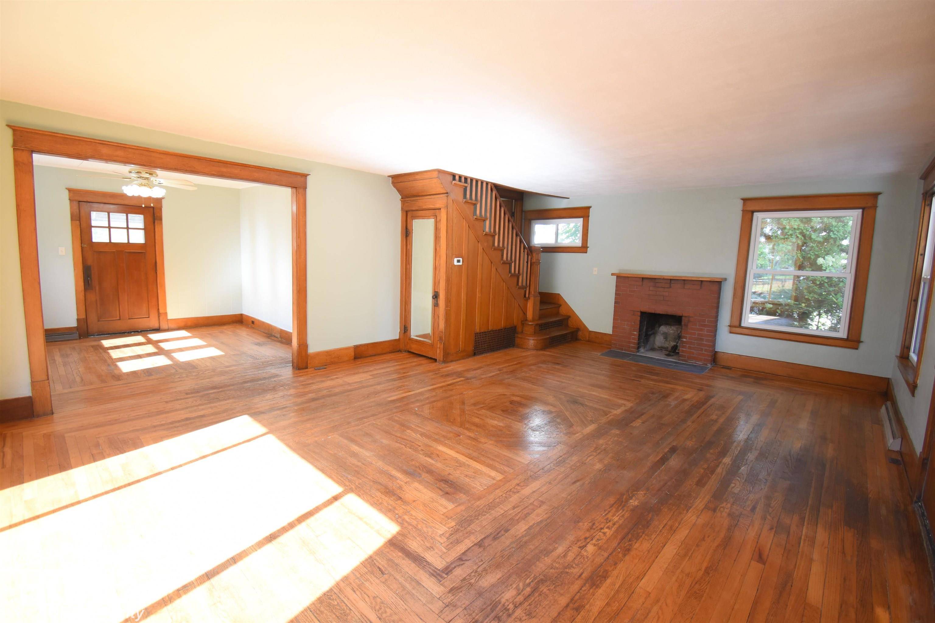 Owosso, MI 48867,723 Adams ST