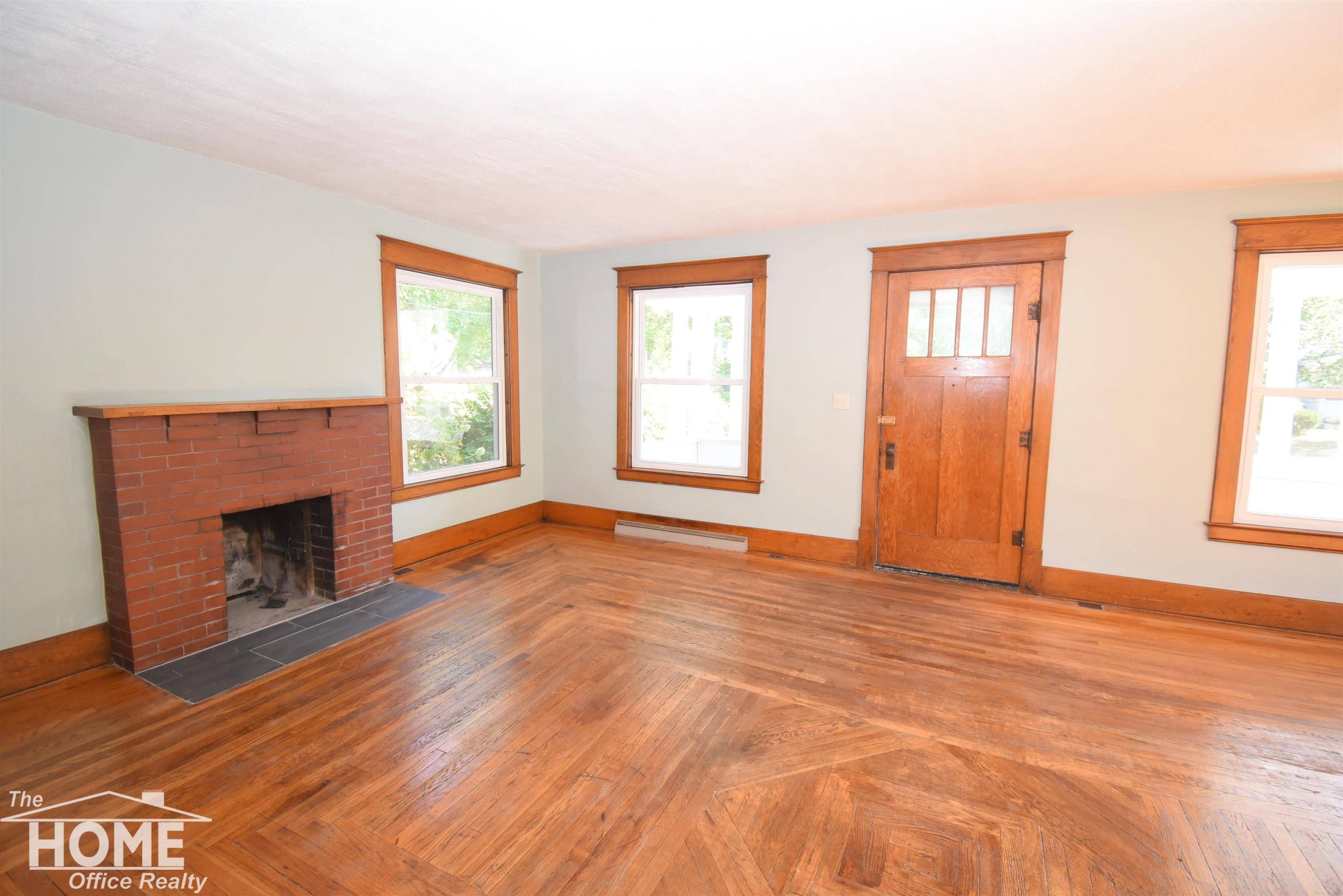 Owosso, MI 48867,723 Adams ST