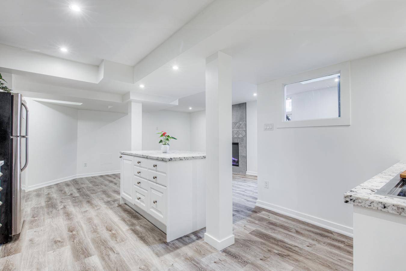 Pickering, ON L1W 2M3,562 Winette RD