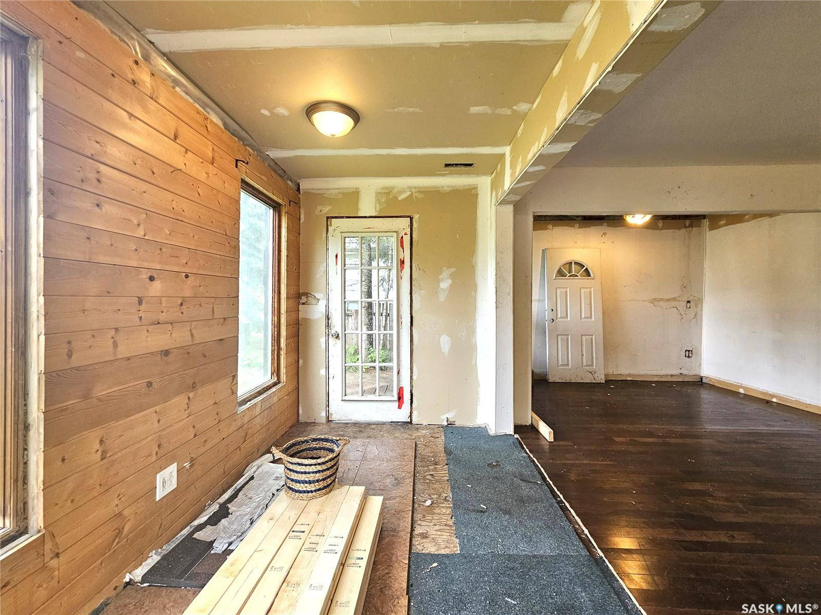 Buchanan, SK S0A 0J0,408 1st AVENUE W