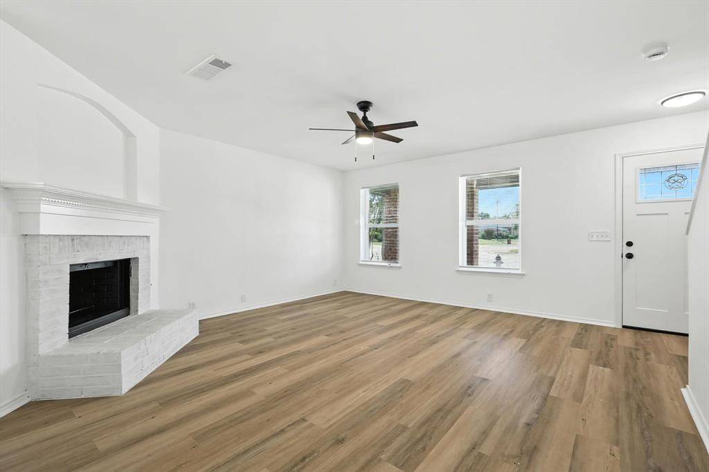 Dallas, TX 75227,7159 Larkin Drive