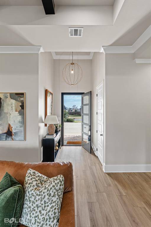 Bossier City, LA 71111,167 N Canal Drive