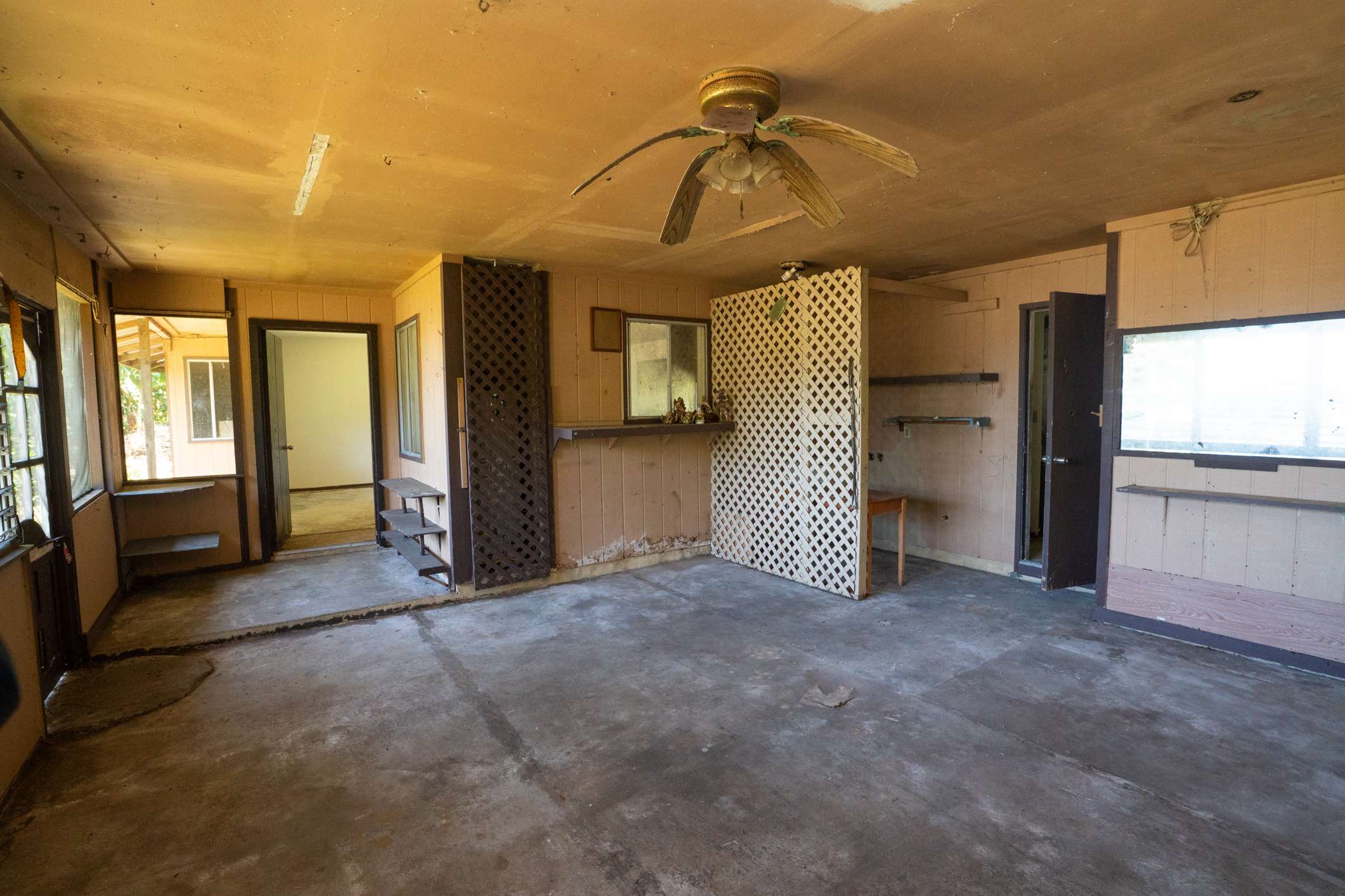 Hilo, HI 96720,236 LYMAN AVE