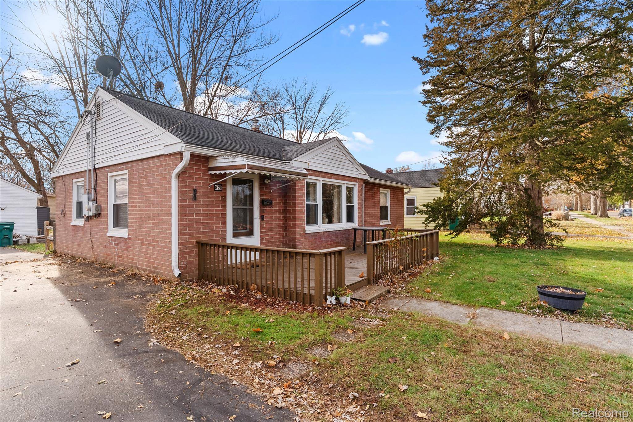 Owosso, MI 48867,821 Ryan ST