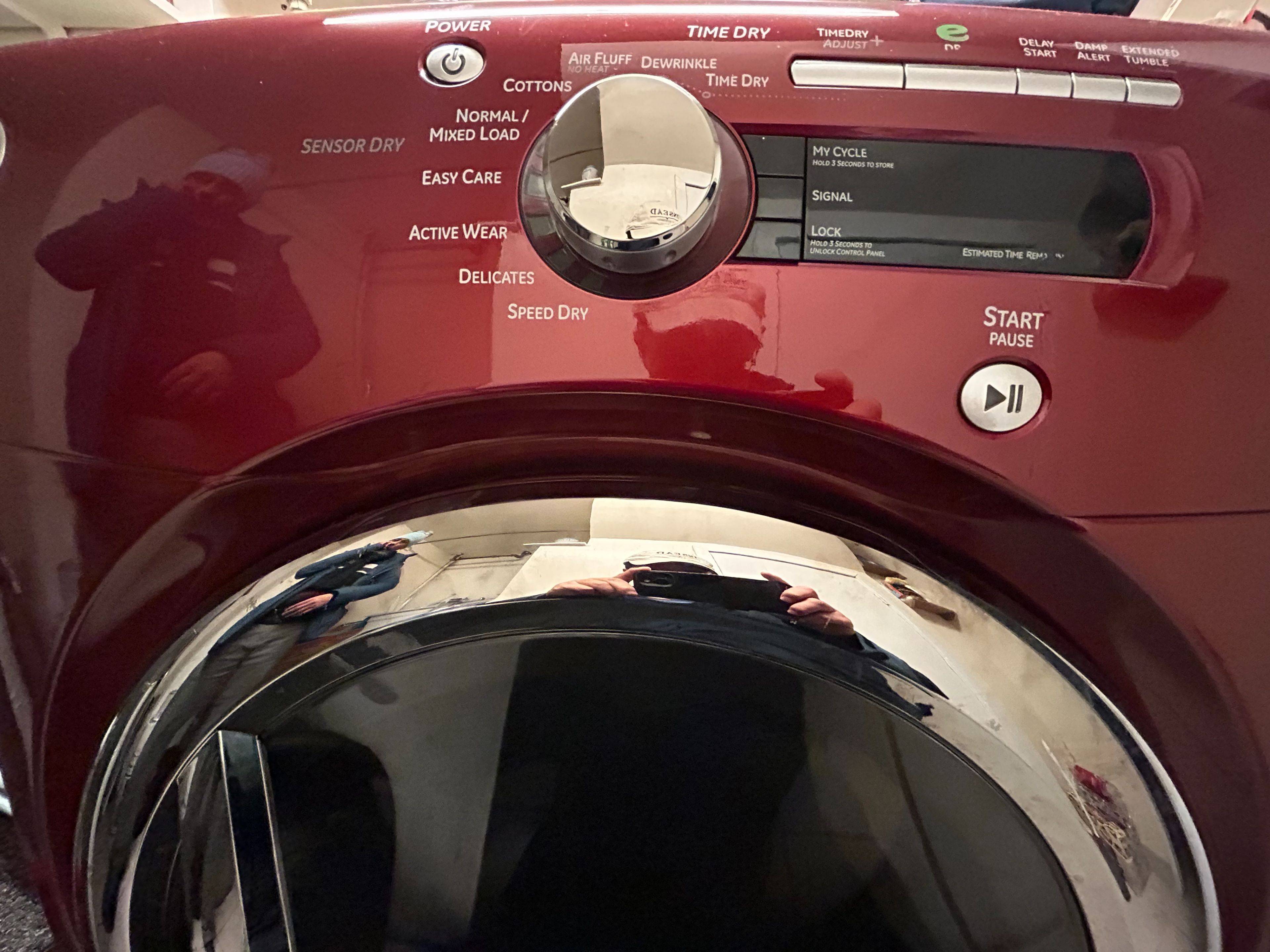 Toronto E04, ON M1L 1R9,62 Newlands Ave AVE #Basement