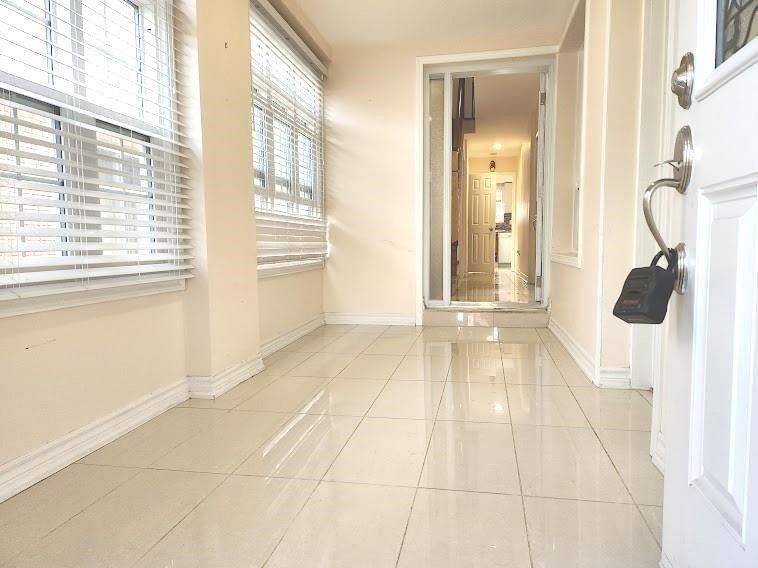 Markham, ON L3S 1L4,42 Sorrell CRES