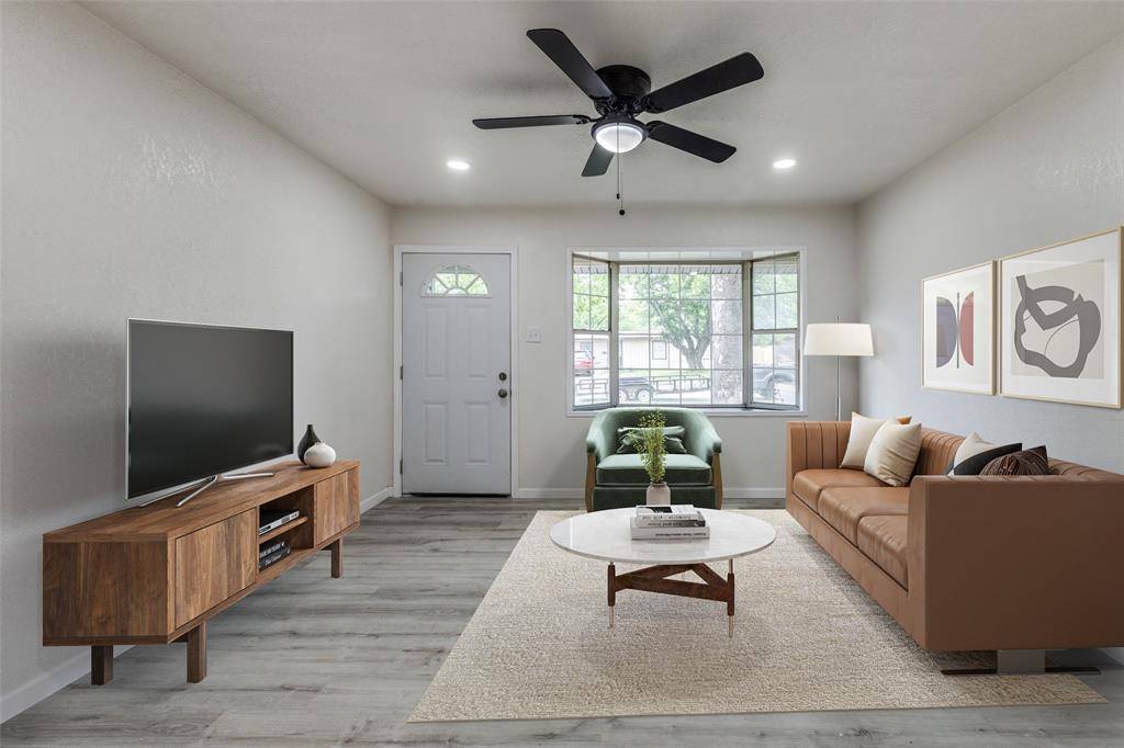 Dallas, TX 75228,2908 Scottsbluff Drive